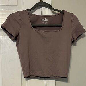 Hollister Women's Mauve Crop Top